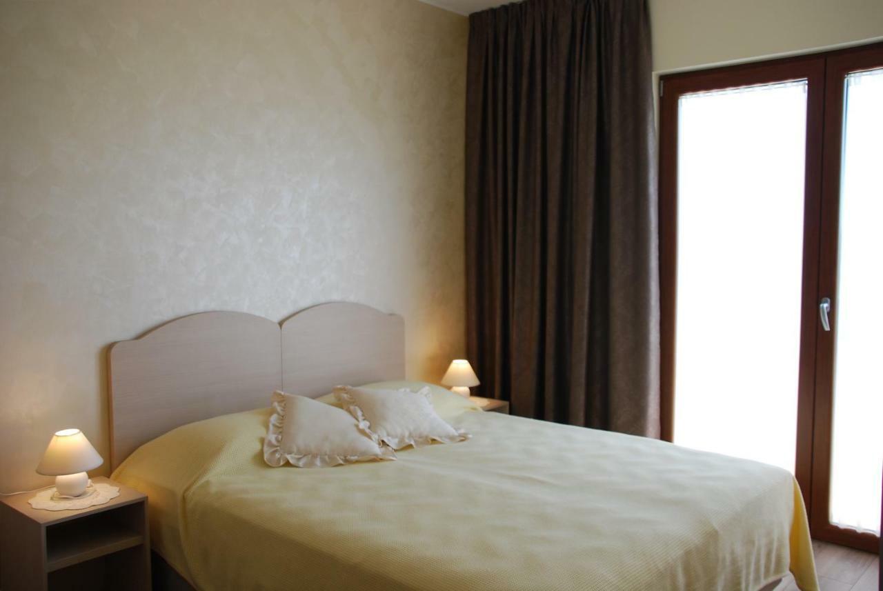 Rooms Edda Savudrija Exterior foto